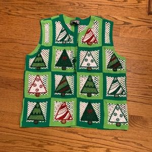 Berek sleeveless Christmas sweater. With beading.